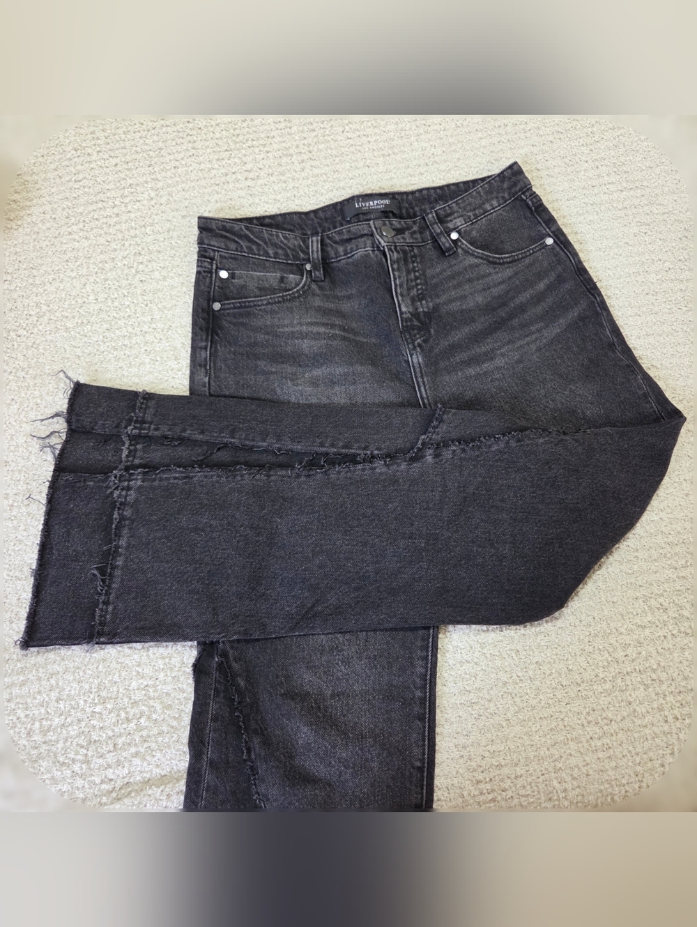 Liverpool Los Angeles black flare jeans high rise size 6 / 28